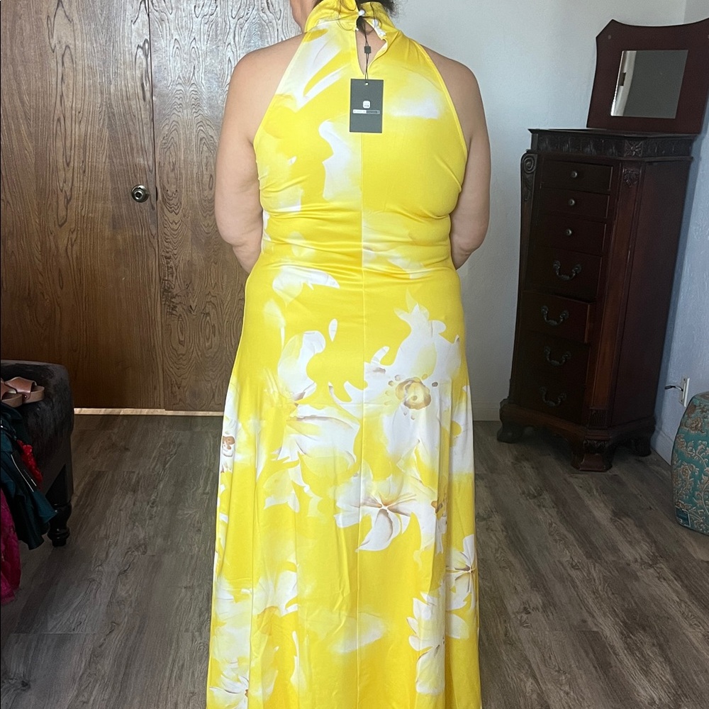 Sunshine Floral Halter Maxi Dress - Picture 2 of 4